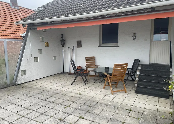 Gemuetliche Mit Grosser Dachterrasse In Sehr Zentraler Lage